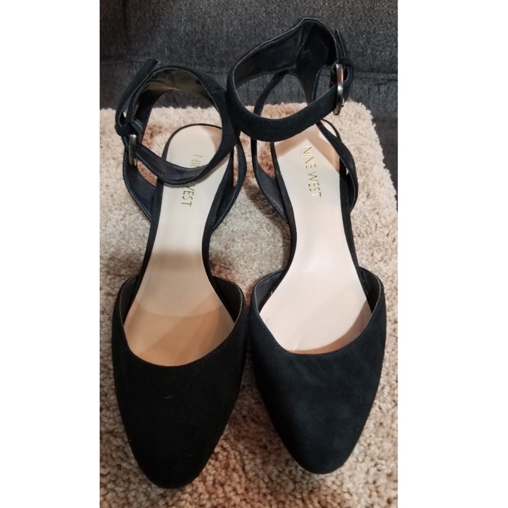 Women’s shoes